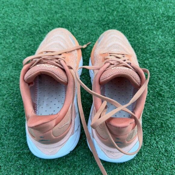 HOKA ONE ONE ARAHI 6 - Women’s Running Shoes - SIZE 6.5B - Picture 9 of 10